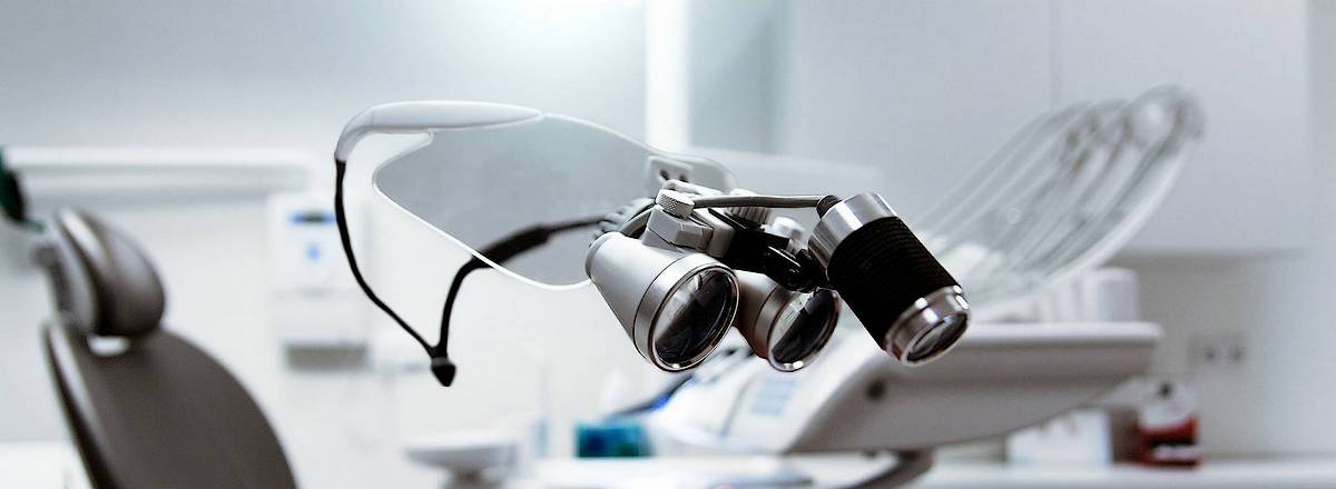 Optical imaging equipment in surgery